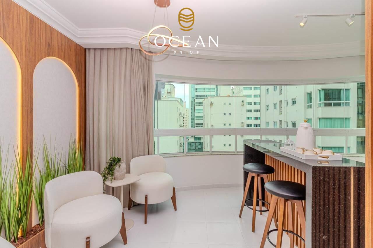 Apartamento à venda, 3 quartos, 3 suítes, 2 vagas, Centro - Balneário Camboriú/SC