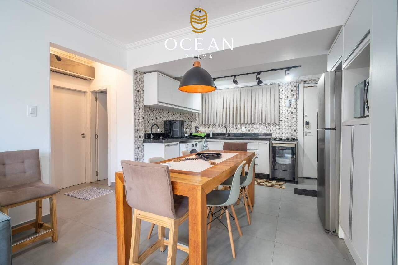 Apartamento à venda, 2 quartos, 1 vaga, Frente Mar - Balneário Camboriú/SC