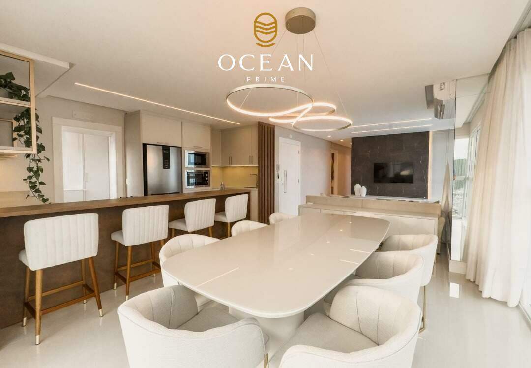 Apartamento à venda, 4 quartos, 2 suítes, 2 vagas, Centro - Balneário Camboriú/SC
