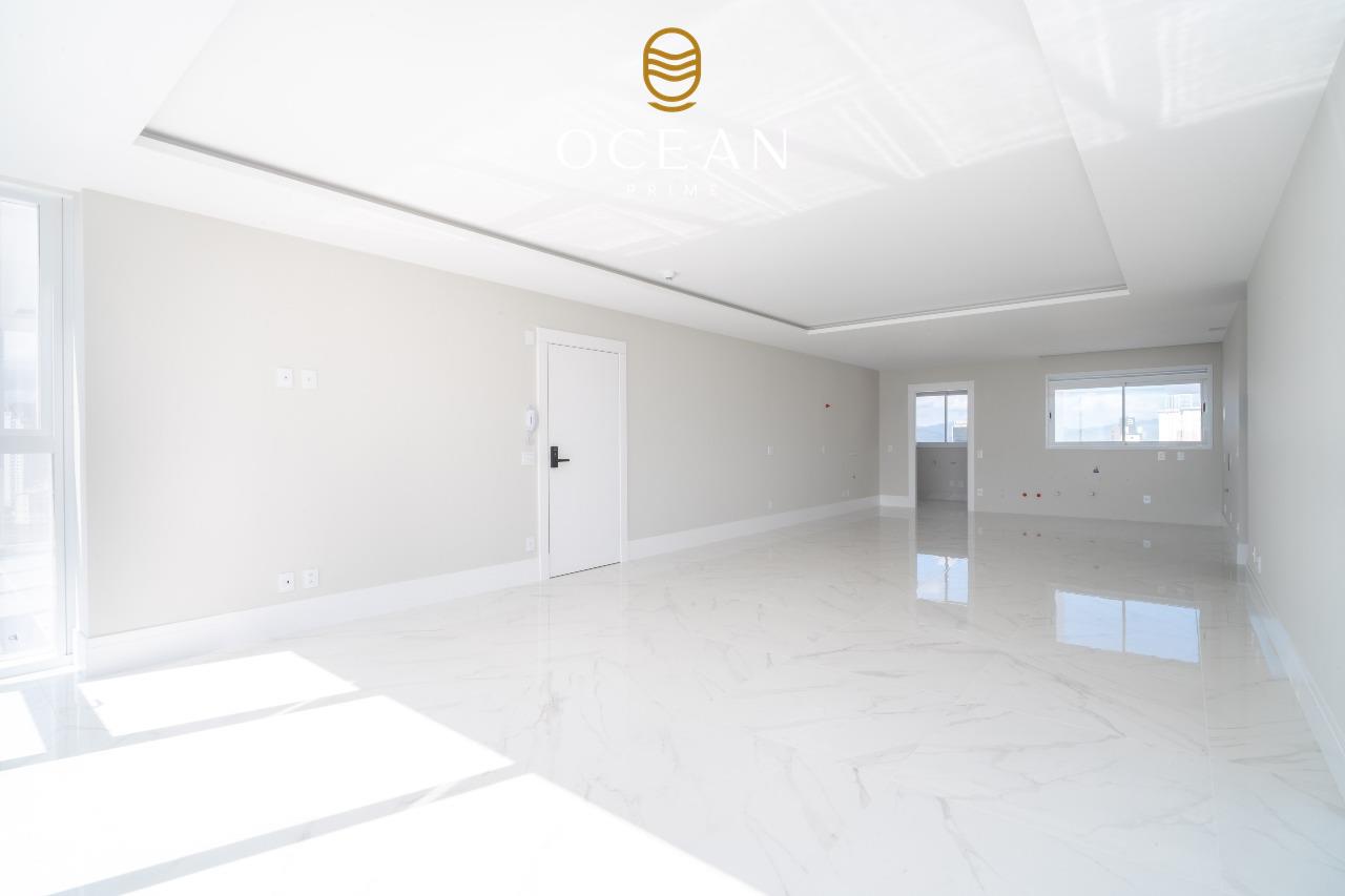 Edifício Grand Place Tower em Balneário Camboriú