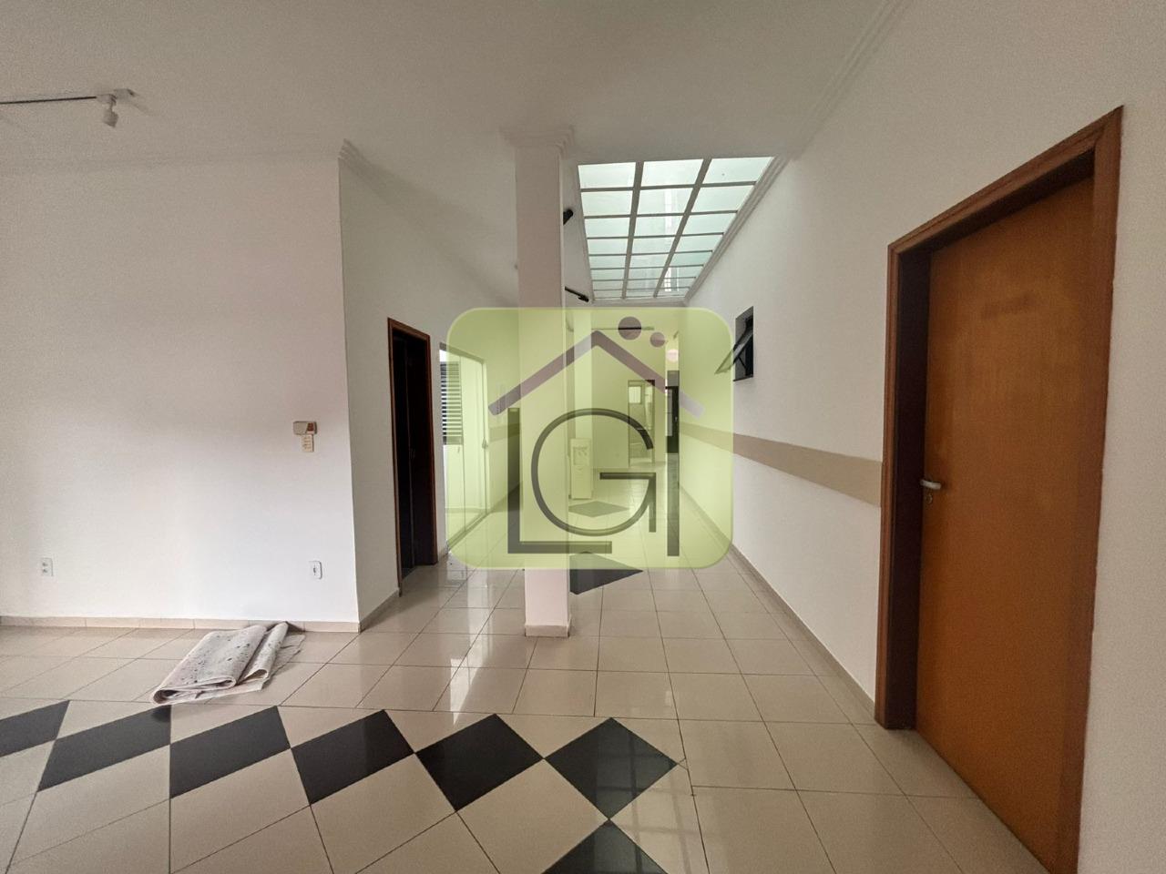 Casa para aluguel no CENTRO: CORREDOR RECEPÇÃO