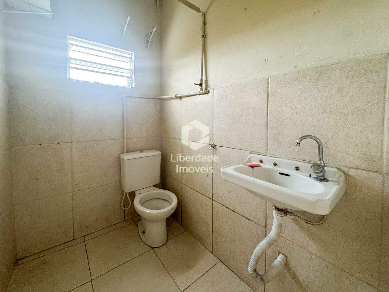 Barracão para aluguel, 2 quartos no Santo André.: 