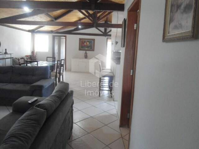 Casa à venda, 6 quartos no Caiçara.: NULL
