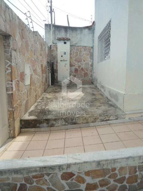 Casa à venda, 6 quartos no Caiçara.: NULL