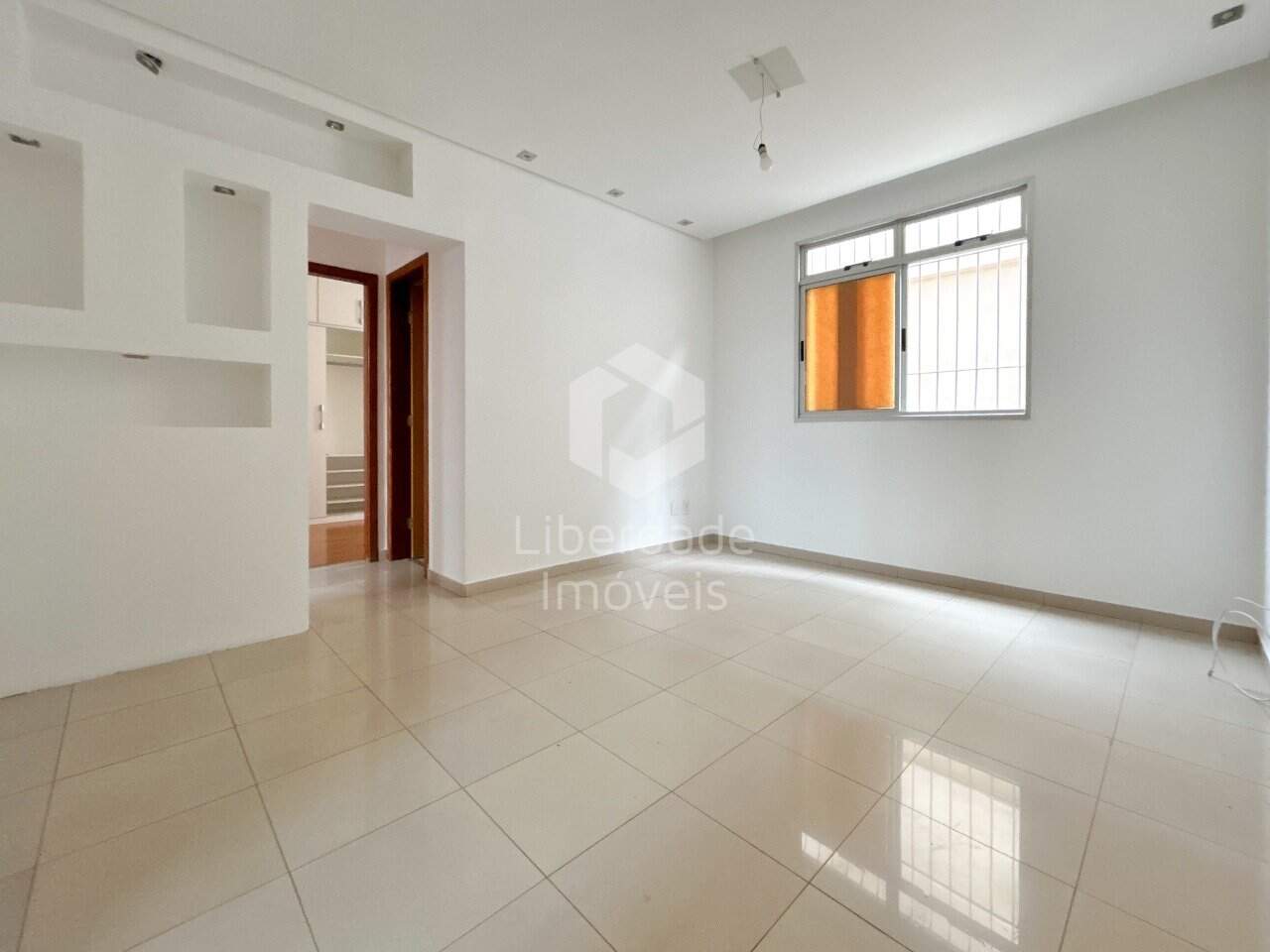 Apartamento para aluguel, 3 quartos no Caiçara.: 