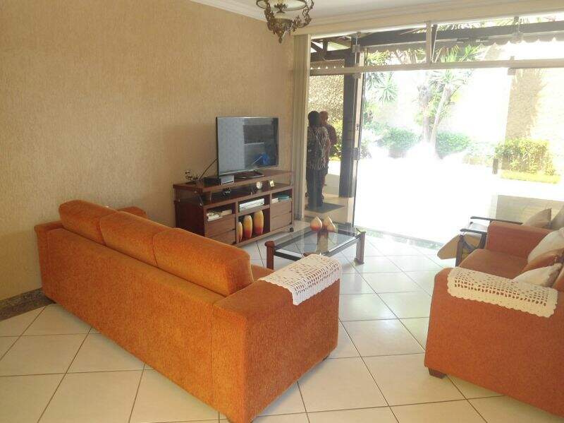 Casa à venda, 3 quartos no Caiçara.: NULL