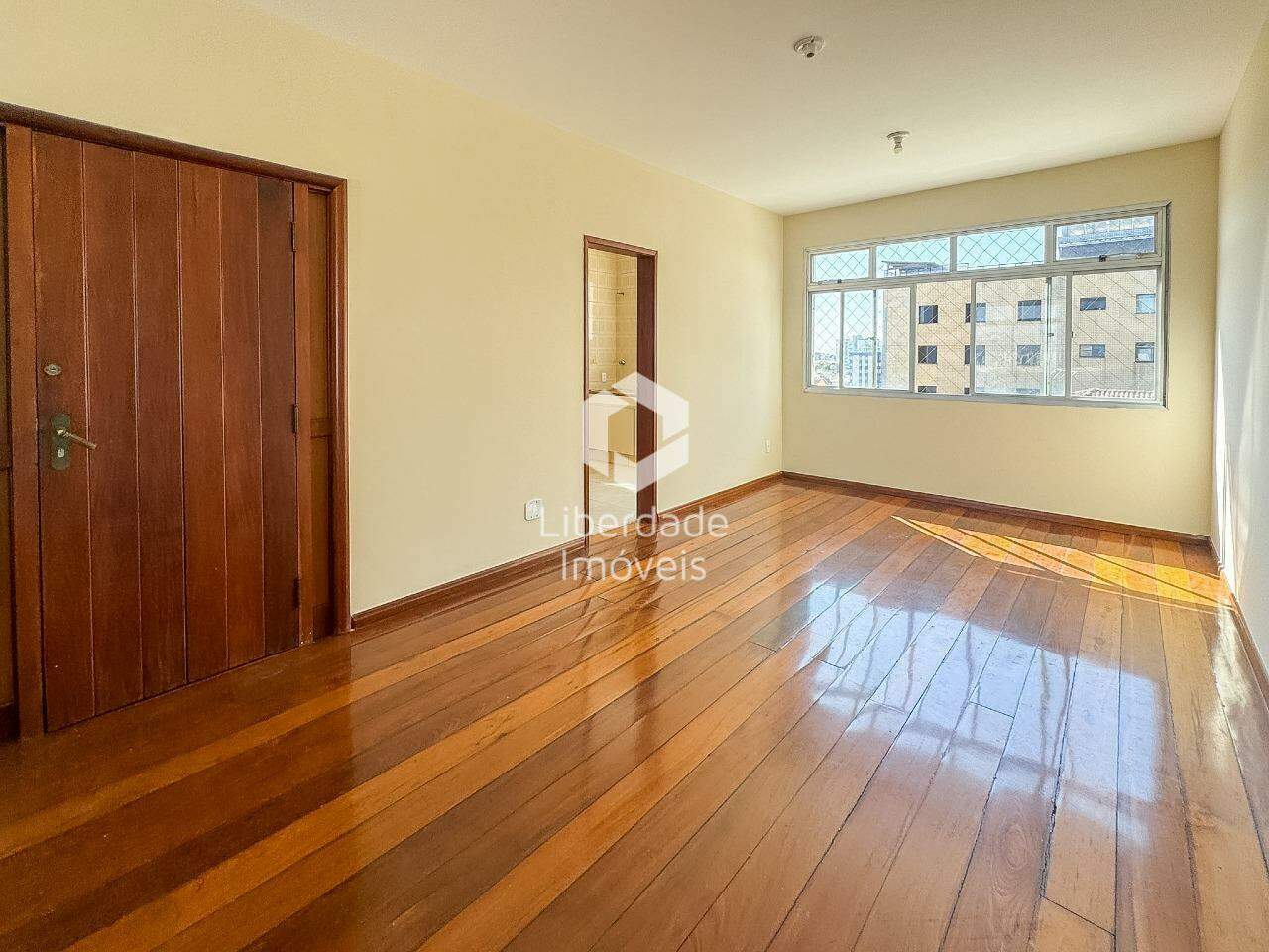 Apartamento à venda, 4 quartos no Caiçara.: 