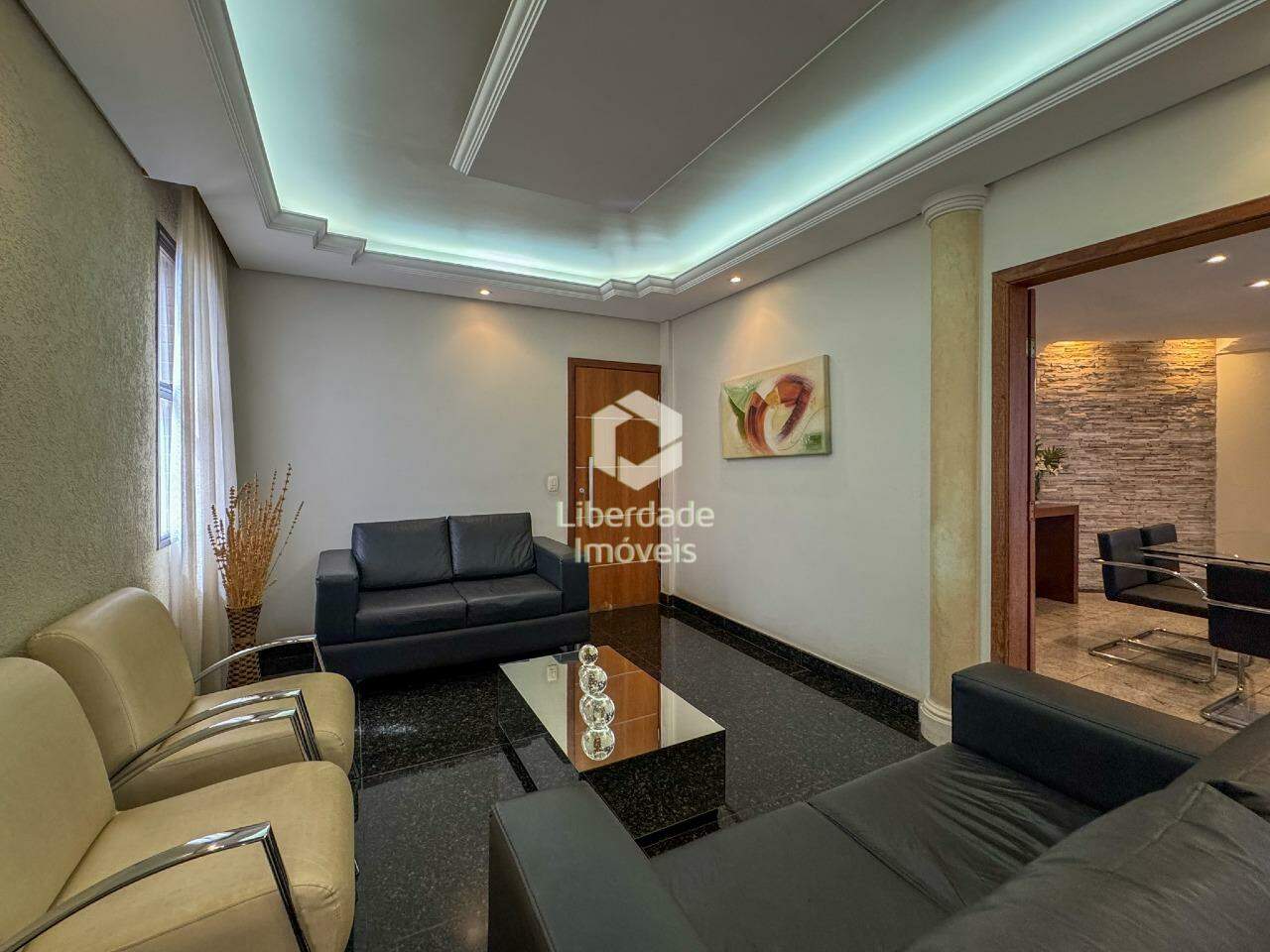 Apartamento à venda, 4 quartos no Caiçara.: 