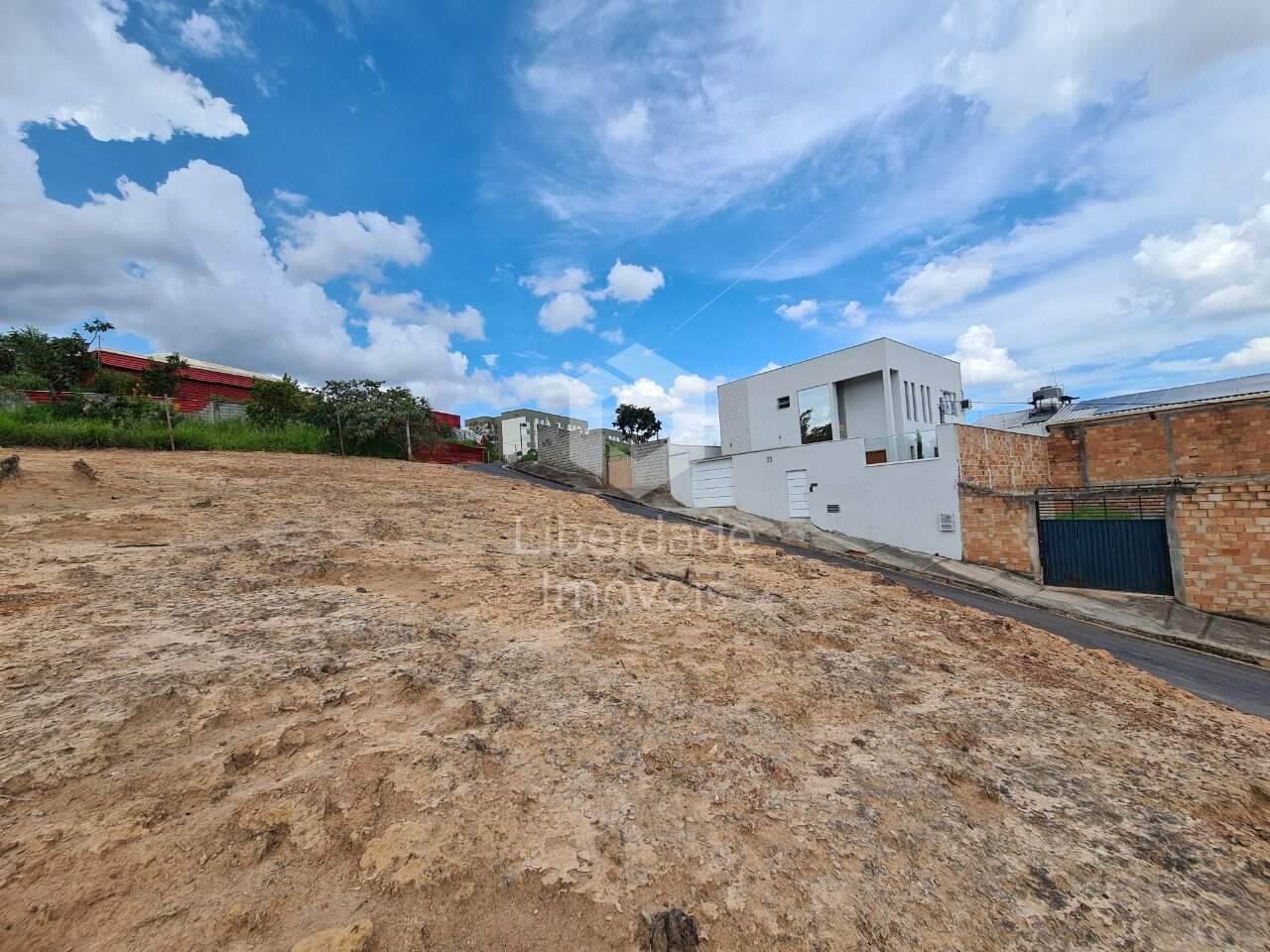 Lote à venda, no Arvoredo II.: 