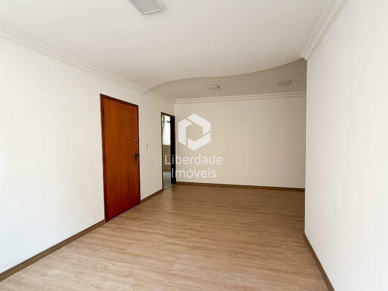 Apartamento para aluguel, 3 quartos no Castelo.: 