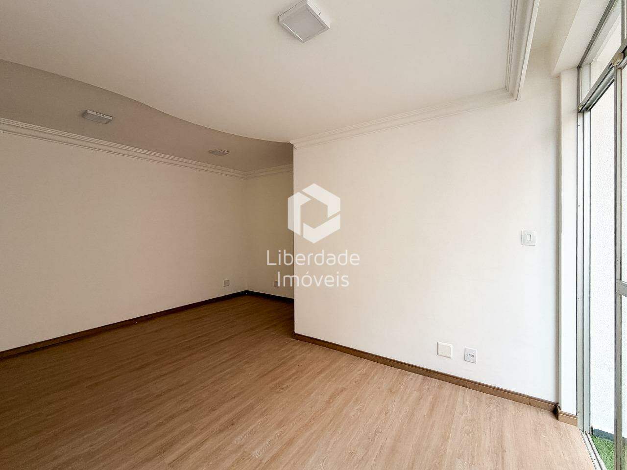 Apartamento para aluguel, 3 quartos no Castelo.: 