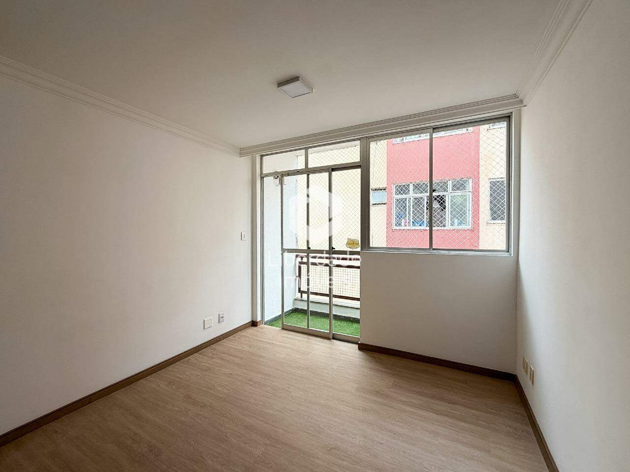 Apartamento para aluguel, 3 quartos no Castelo.: 