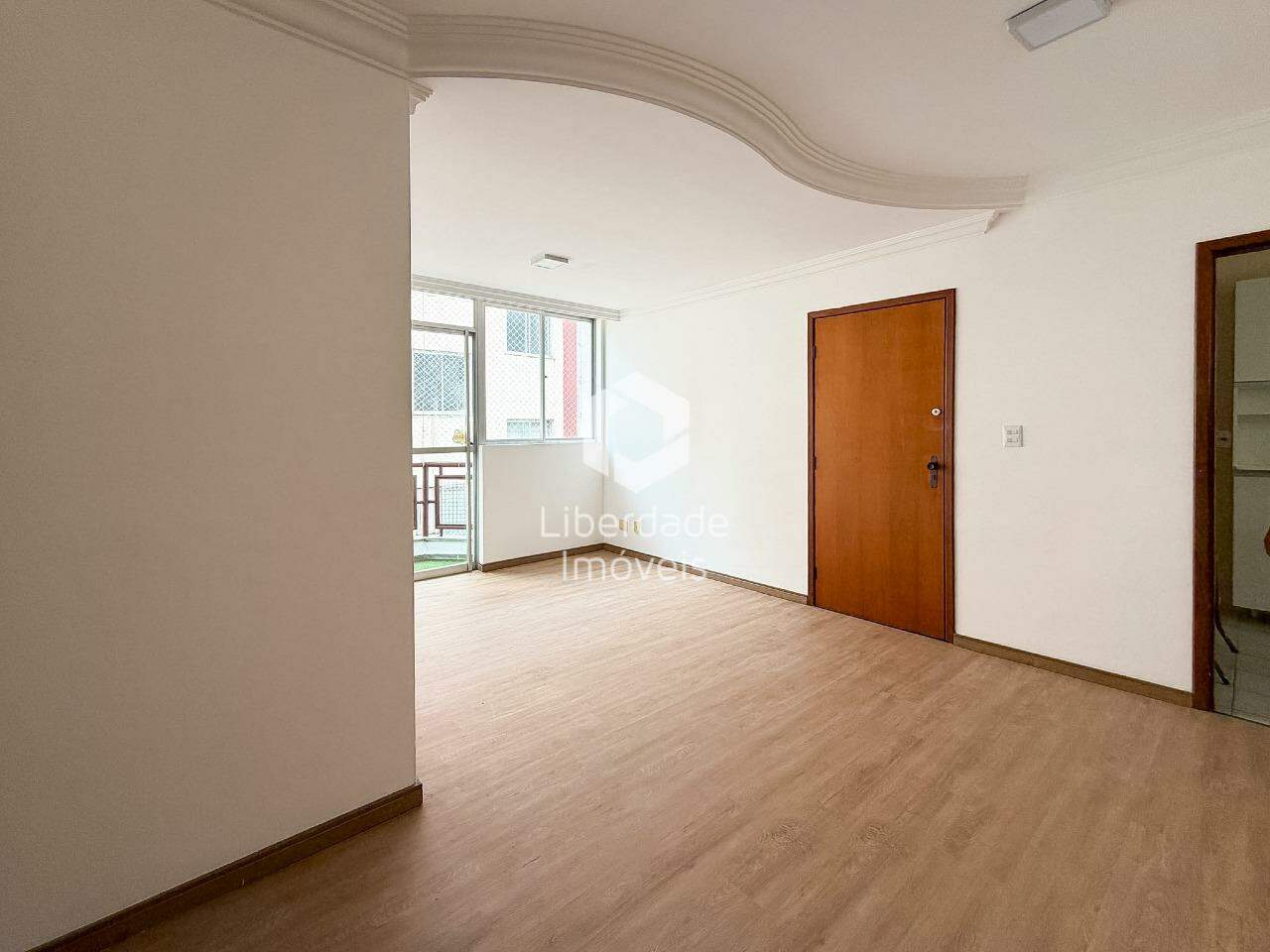 Apartamento para aluguel, 3 quartos no Castelo.: 