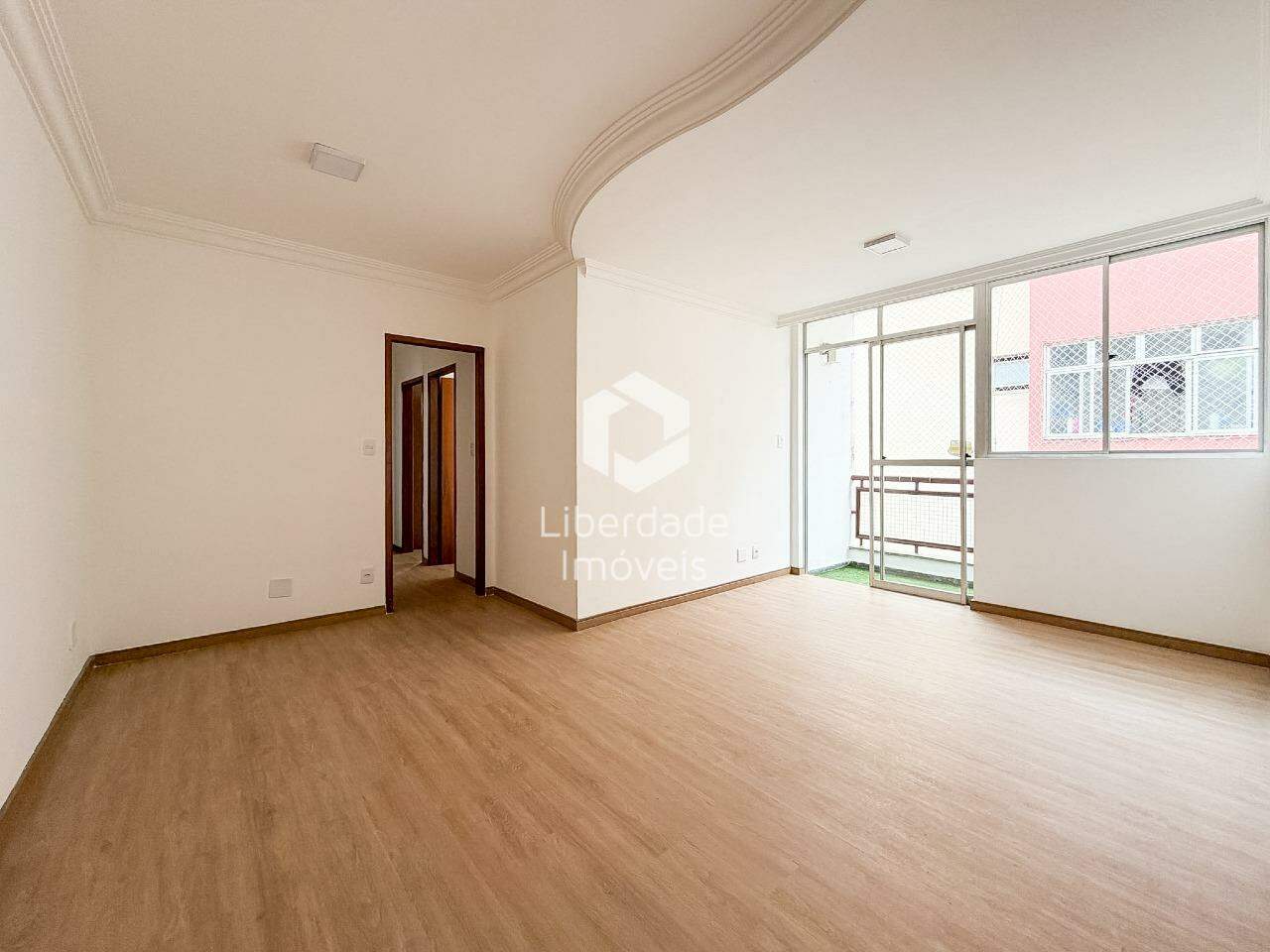 Apartamento para aluguel, 3 quartos no Castelo.: 