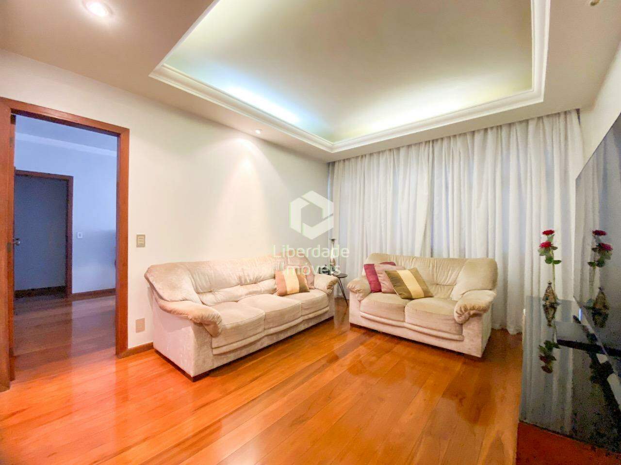 Apartamento à venda, 3 quartos no Caiçara.: 
