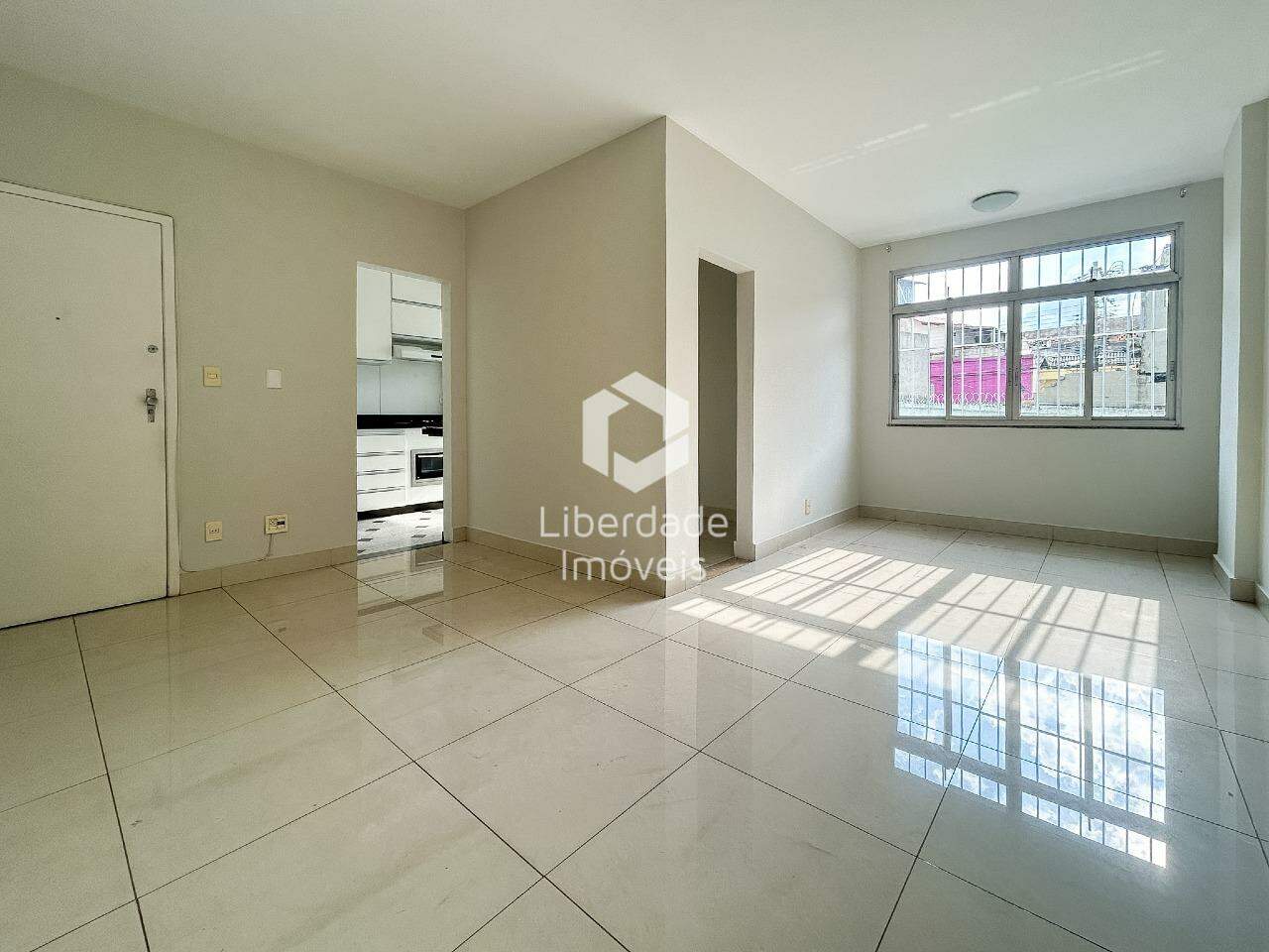 Apartamento para aluguel, 2 quartos no Carlos Prates.: 