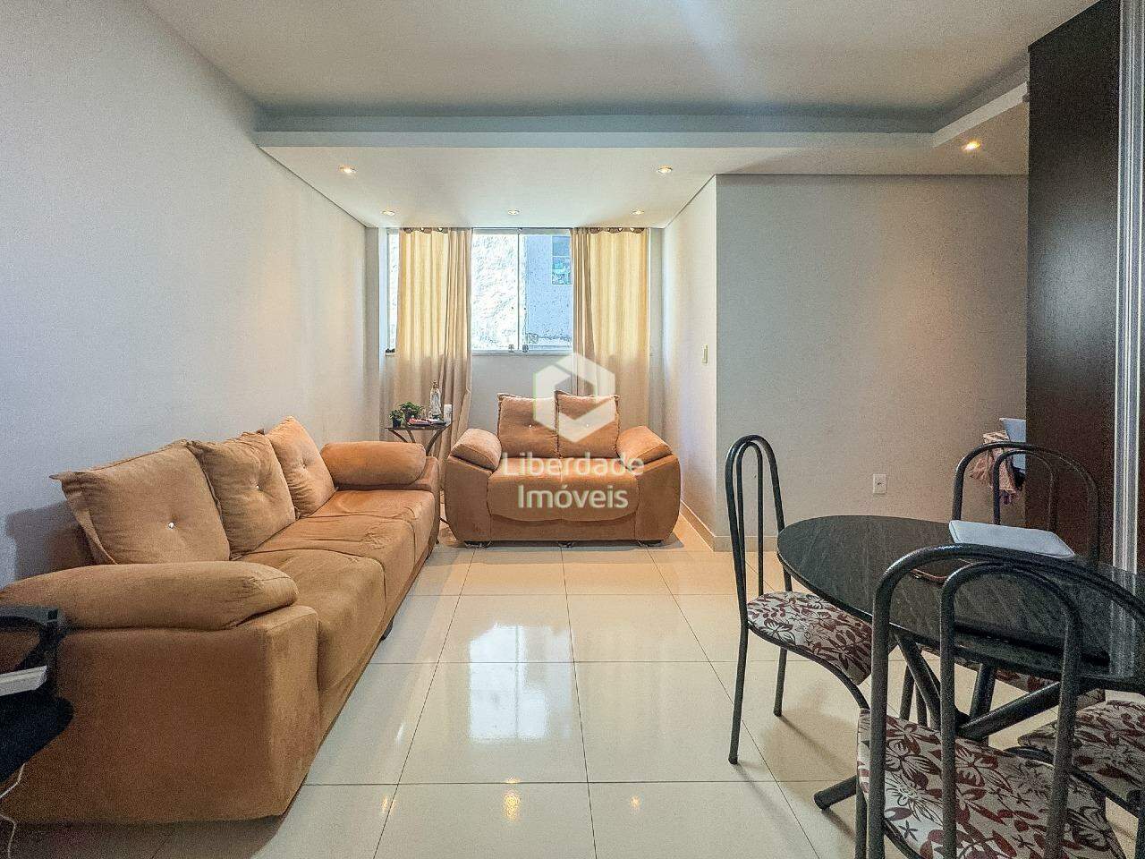 Apartamento à venda, 2 quartos no Caiçara.: 
