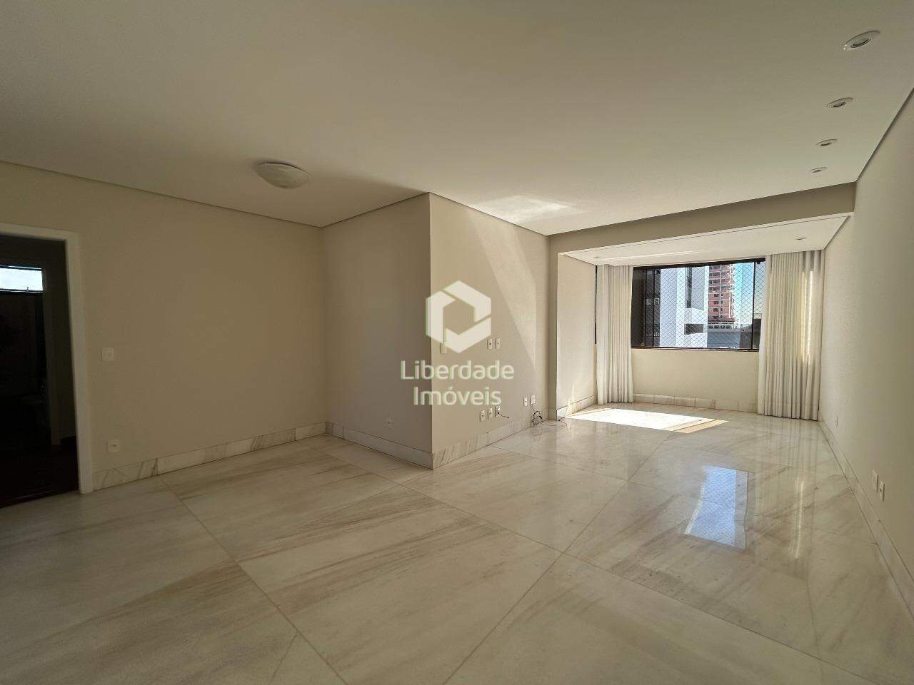 Apartamento para aluguel, 3 quartos no Santo Agostinho.: 