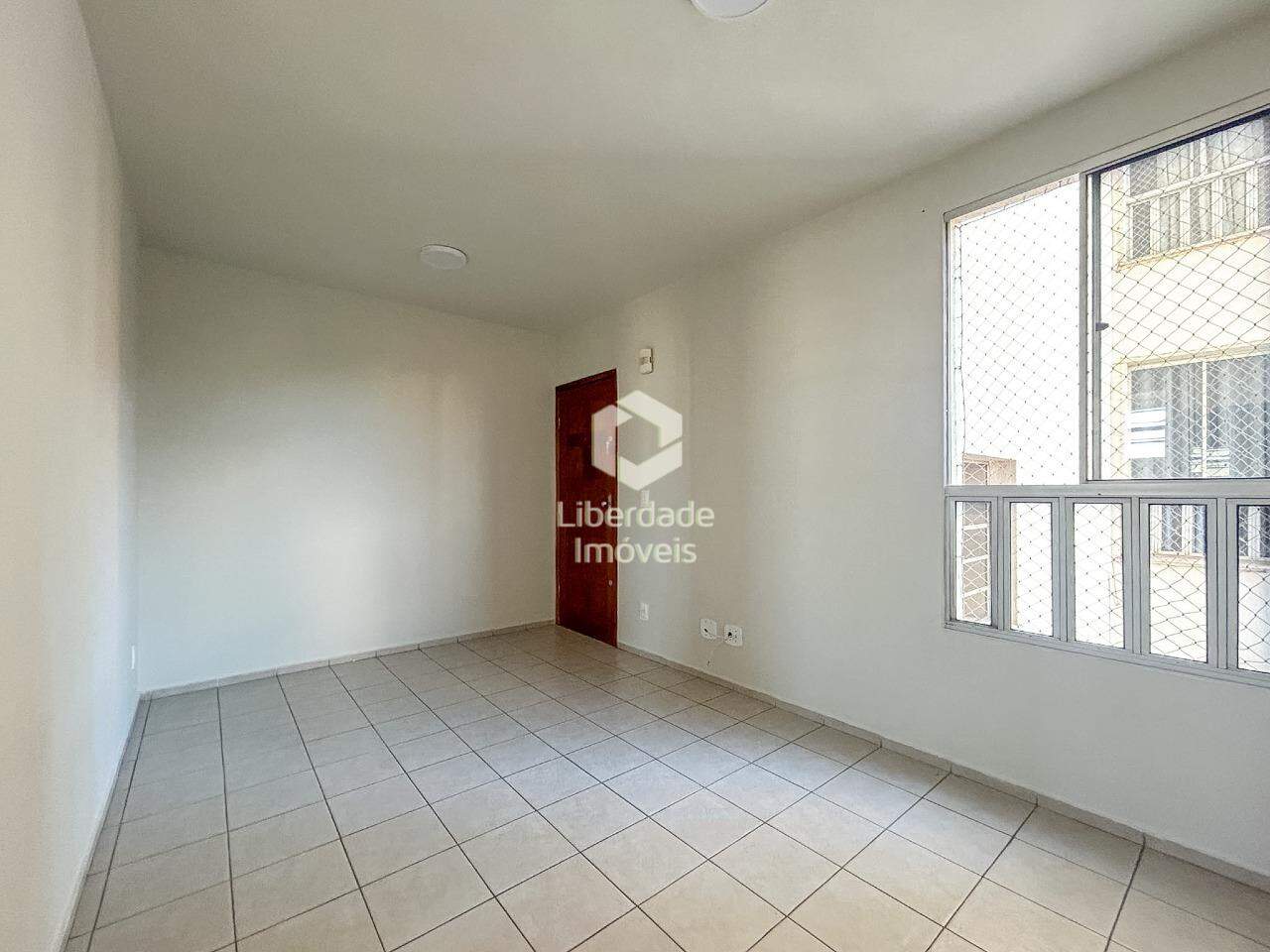 Apartamento para aluguel, 2 quartos no Graça.: 