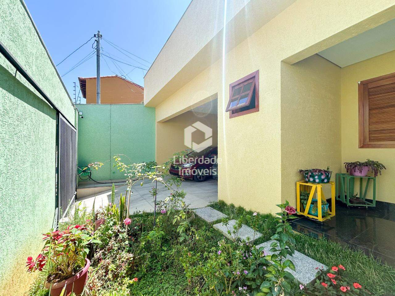 Casa à venda, 3 quartos no Caiçara.: 