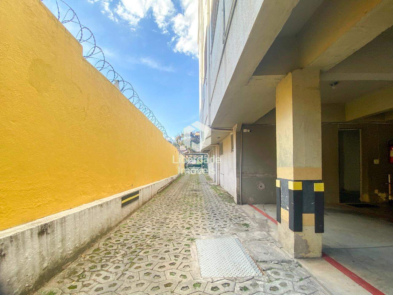 Cobertura à venda, 3 quartos no Santa Cruz.: 