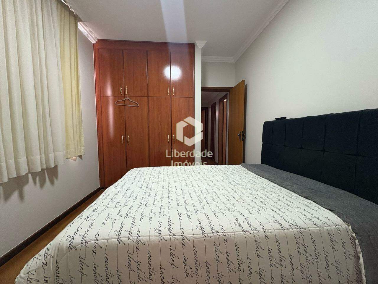 Apartamento à venda, 3 quartos no Caiçara.: 