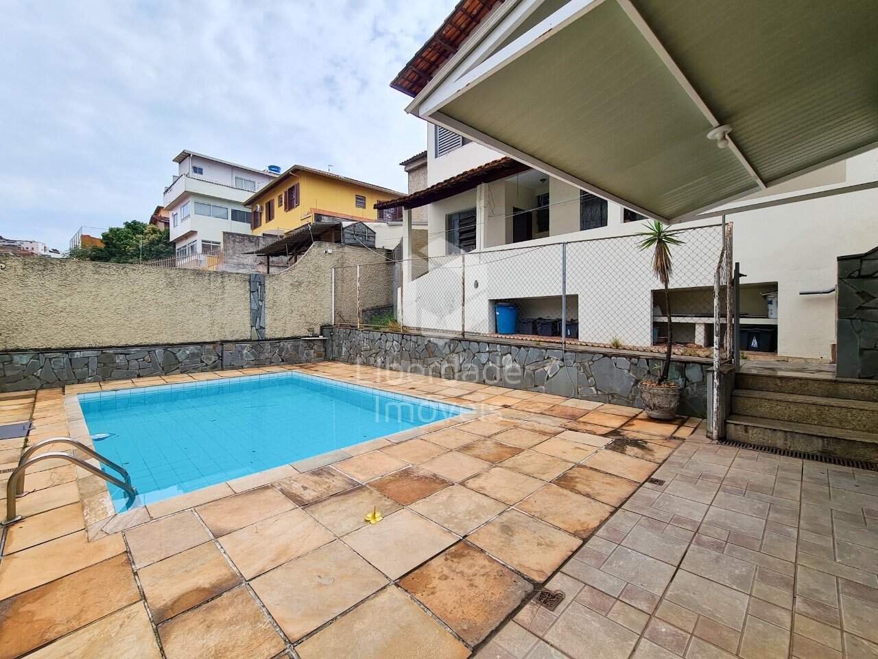 Casa à venda, 3 quartos no Caiçara.: 