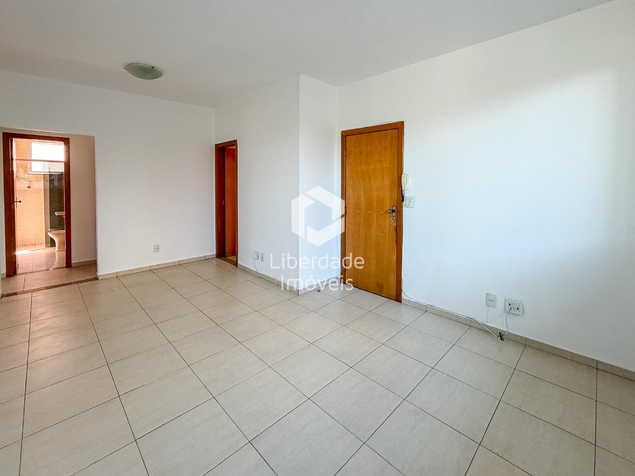 Apartamento com área privativa para aluguel, 3 quartos no Caiçara.: 