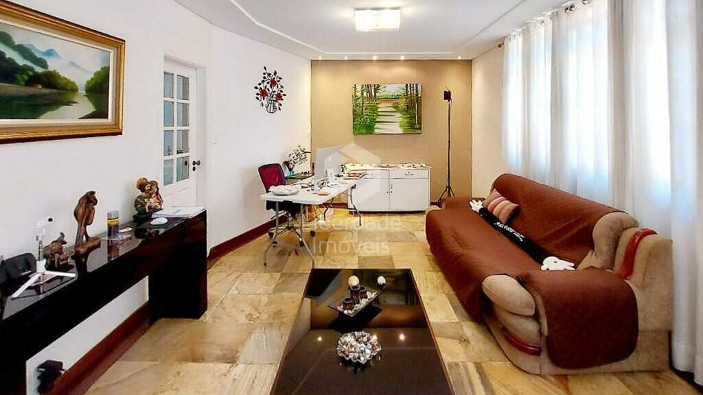 Casa à venda, 5 quartos no Itapoã.: 