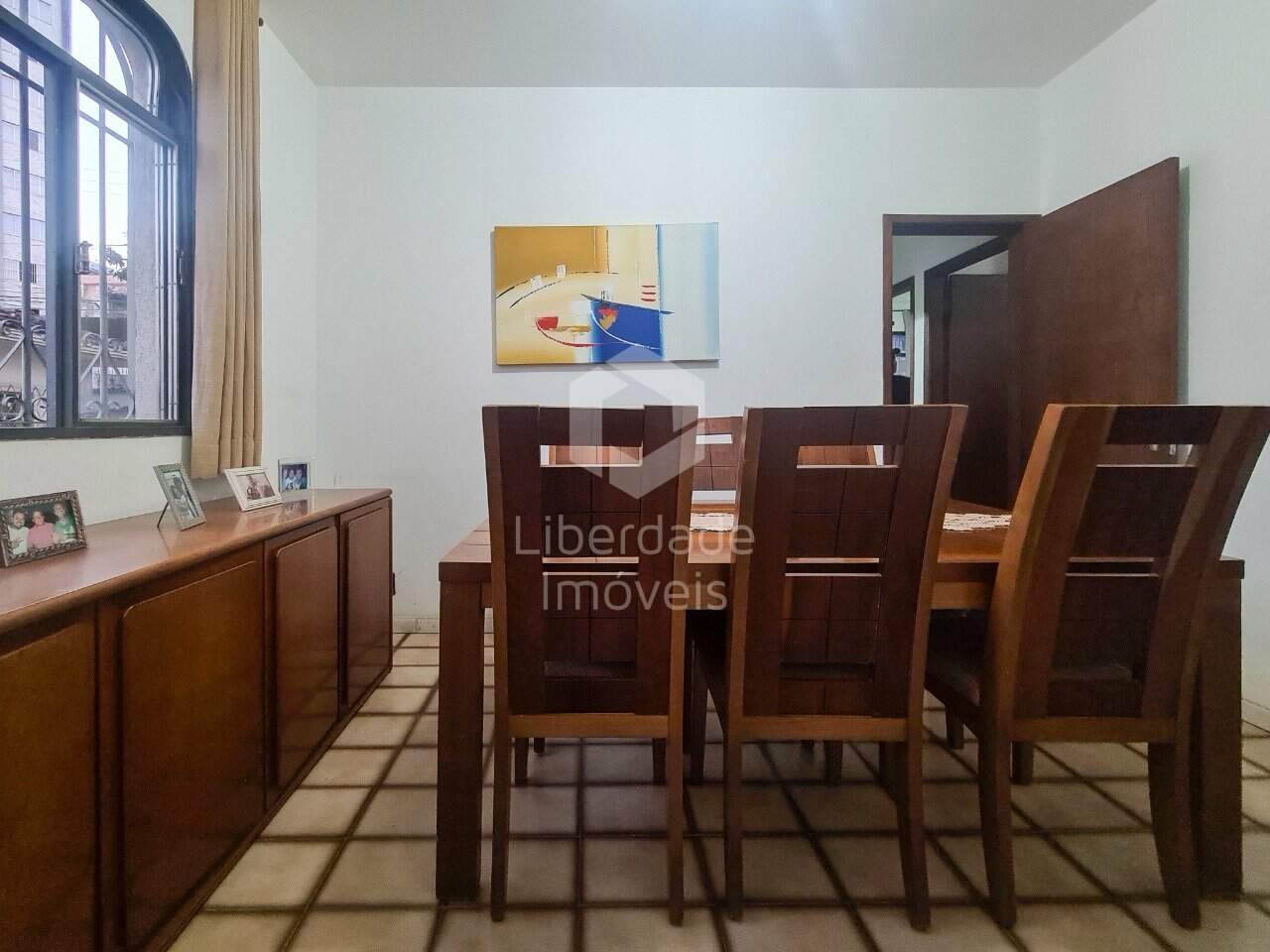 https://cdn.imoview.com.br/liberdadeimoveis/Imoveis/4470/if9yyq6761_49256495923783e39.jpg?1718956292
