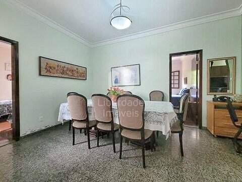 Casa à venda, 4 quartos no Caiçara.: 