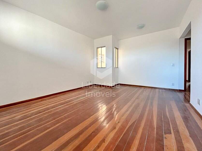 Apartamento para aluguel, 3 quartos no Caiçara.: 