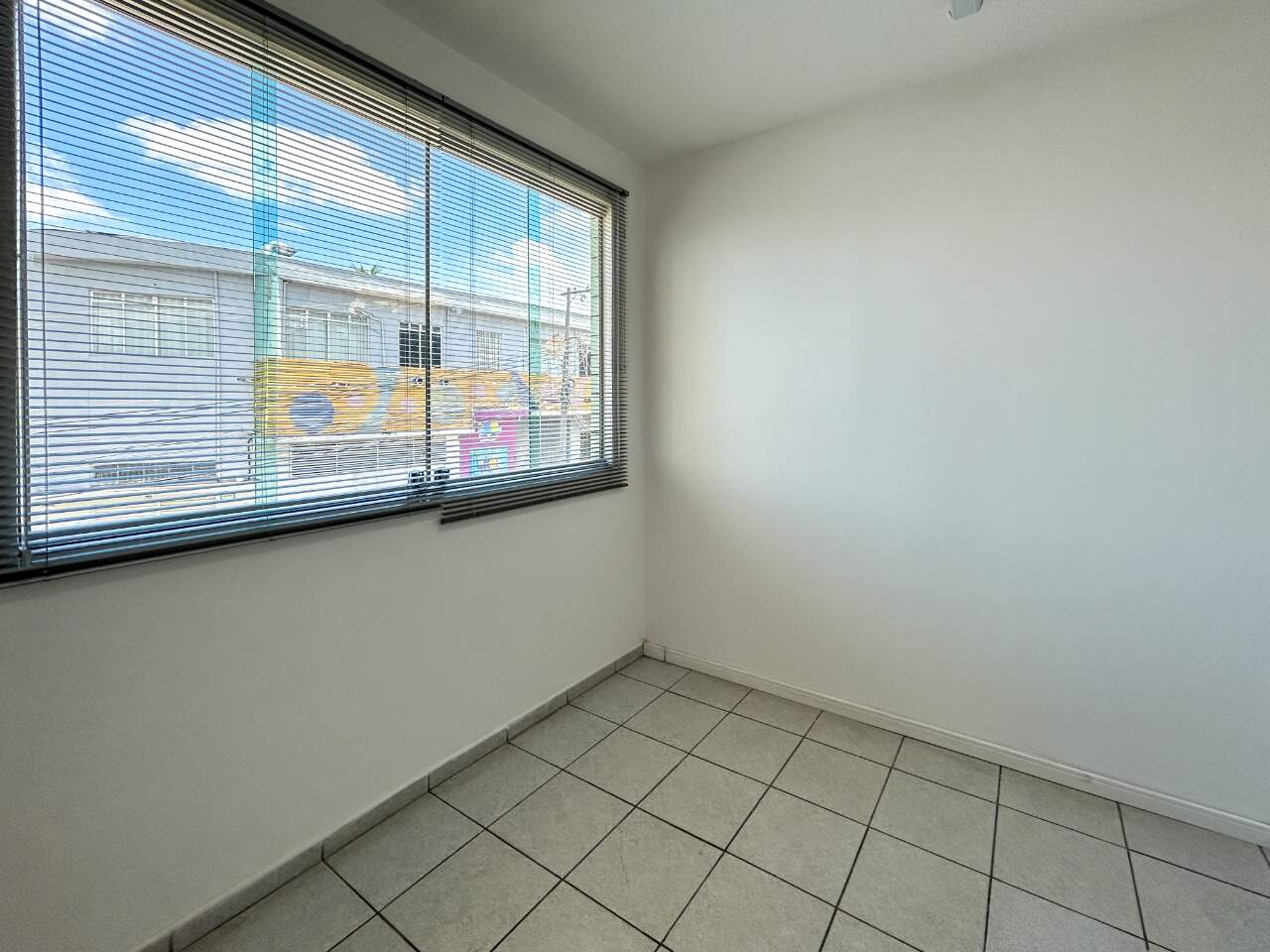Sala para aluguel, no Caiçara.: 