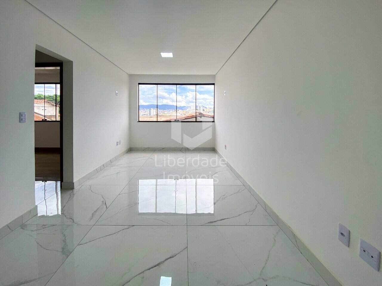 Apartamento para aluguel, 2 quartos no Caiçara.: 