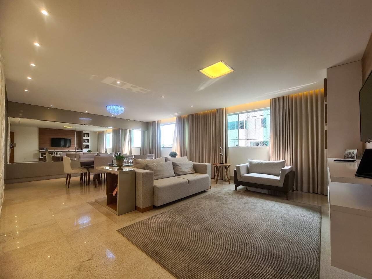 Apartamento à venda, 4 quartos no Caiçara.: 