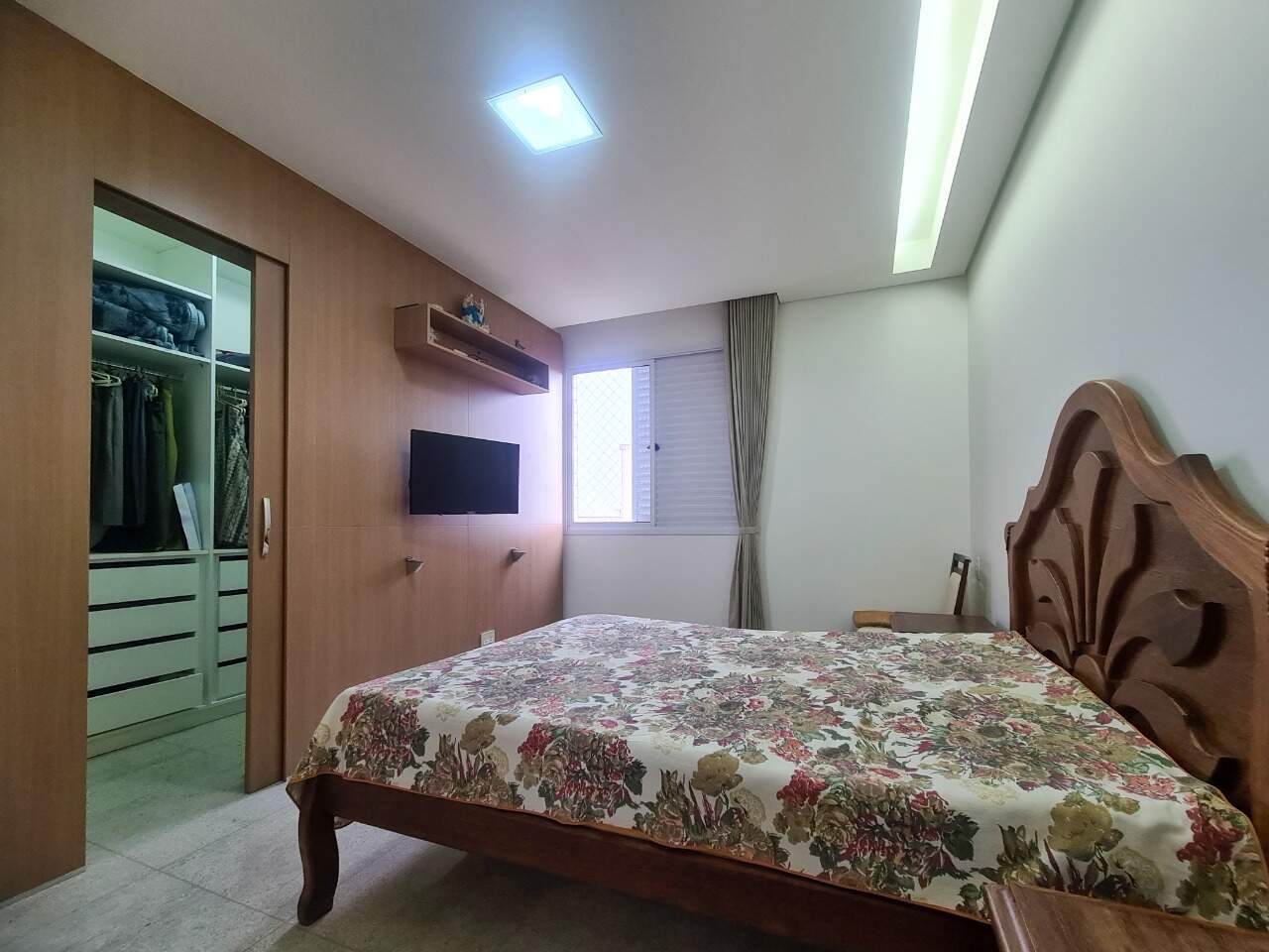 Apartamento à venda, 4 quartos no Caiçara.: 