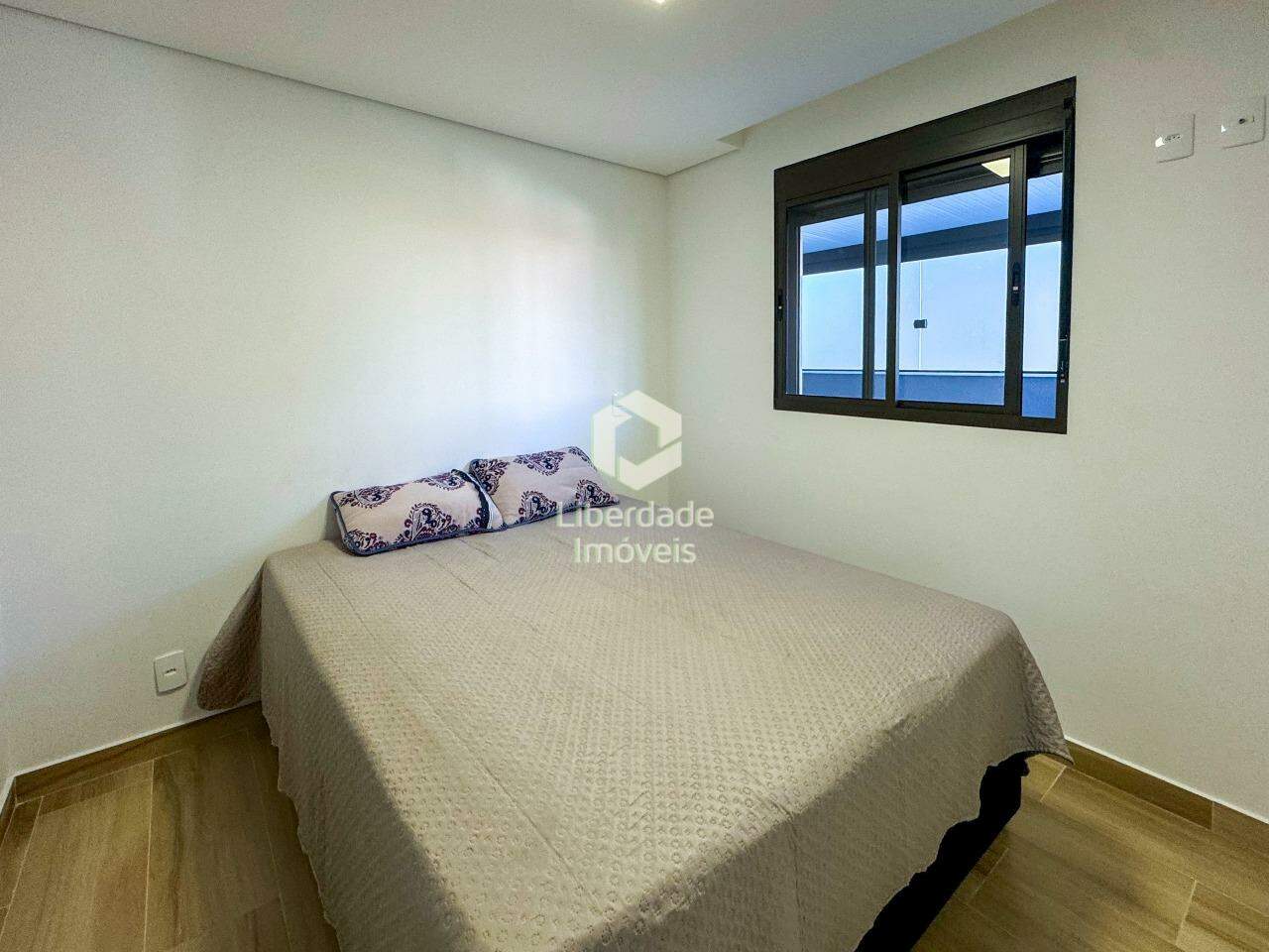Apartamento com área privativa à venda, 3 quartos no Caiçara.: 
