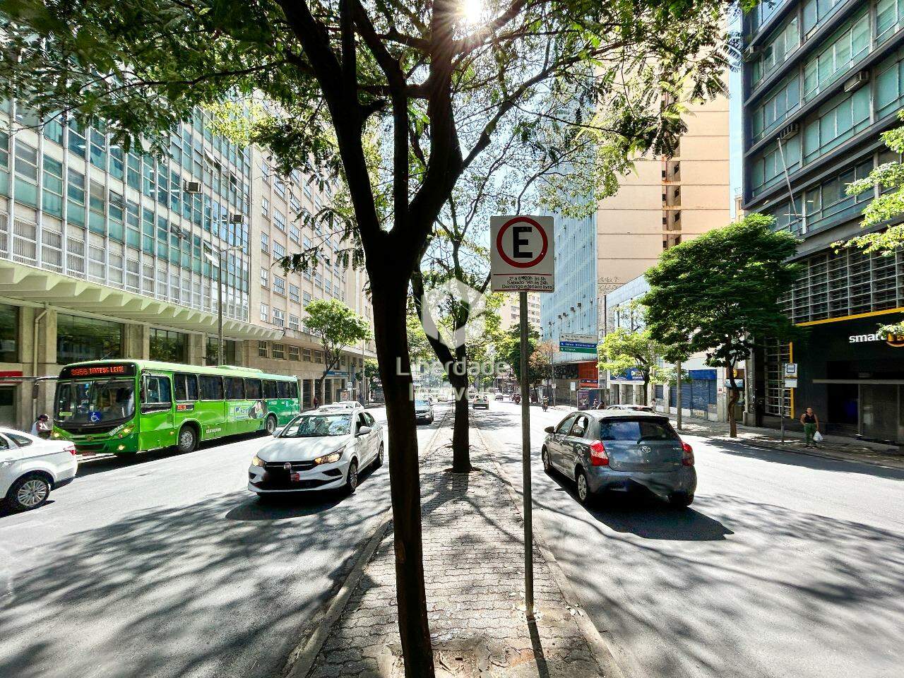 Sala para aluguel, no Centro.: 