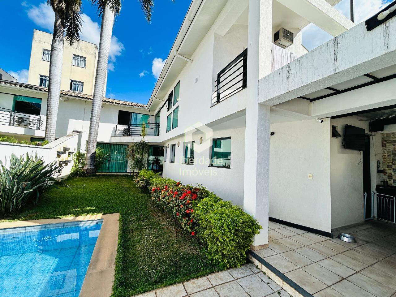 Casa à venda, 4 quartos no Caiçara.: 