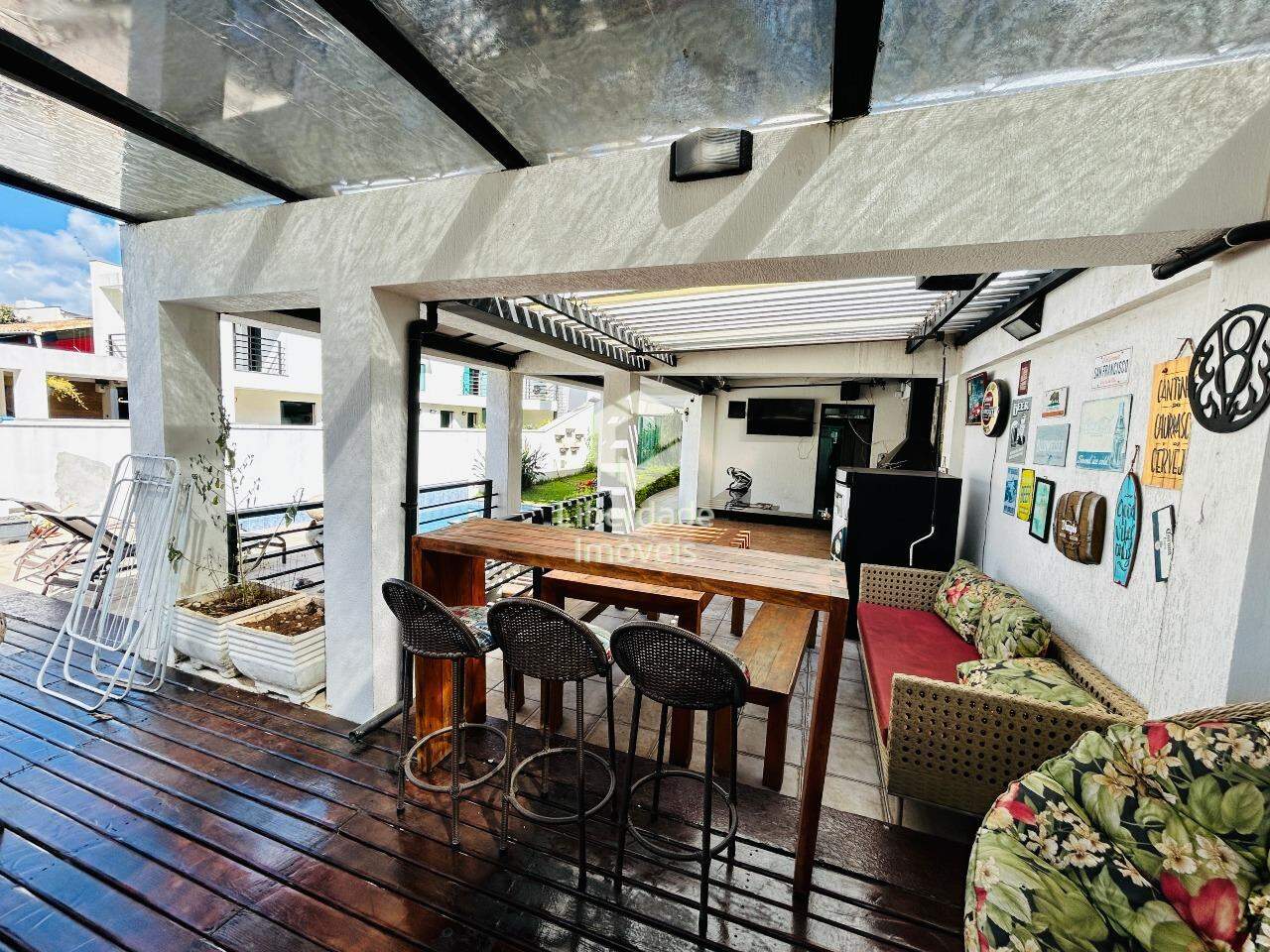 Casa à venda, 4 quartos no Caiçara.: 
