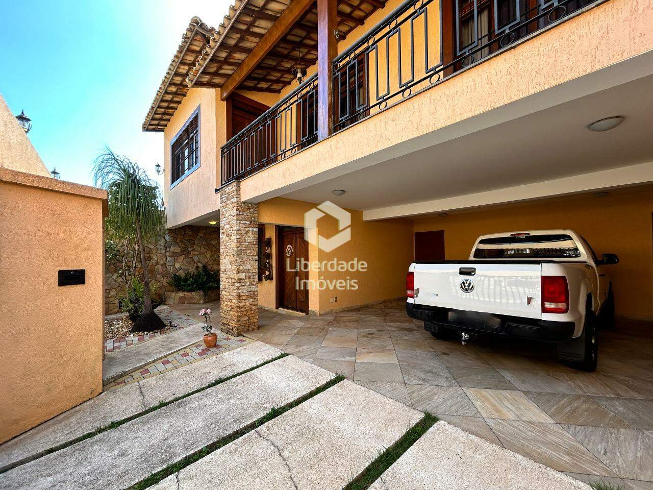 Casa à venda, 4 quartos no Caiçara.: 