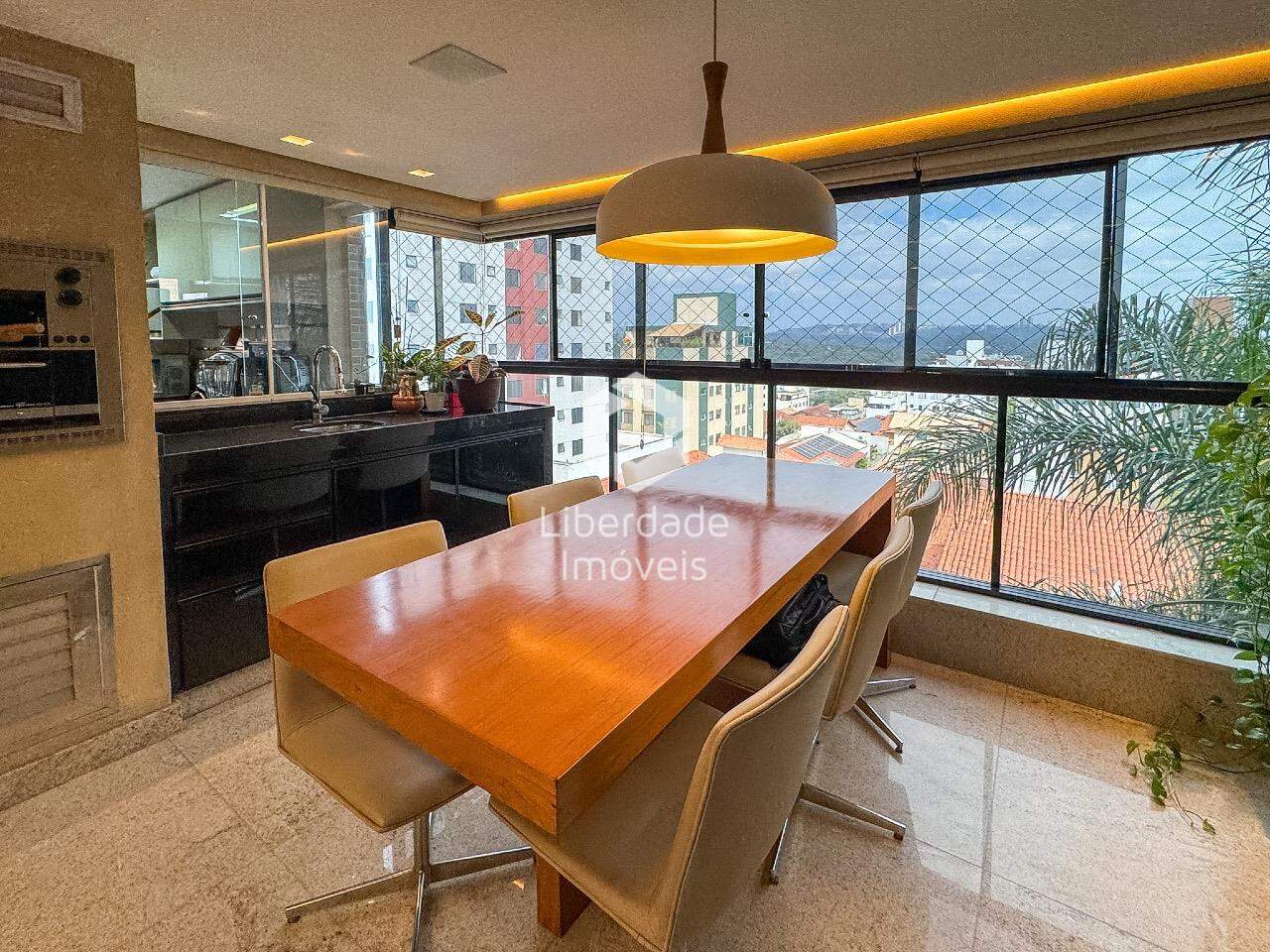 Apartamento à venda, 4 quartos no Liberdade.: 