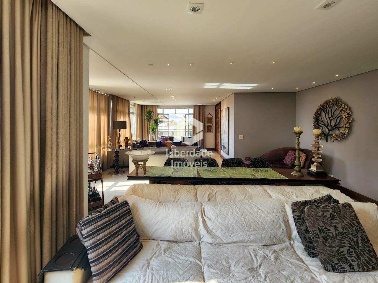 Apartamento à venda, 2 quartos no Caiçara.: 