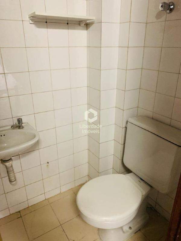 Loja à venda, no Funcionários.: 