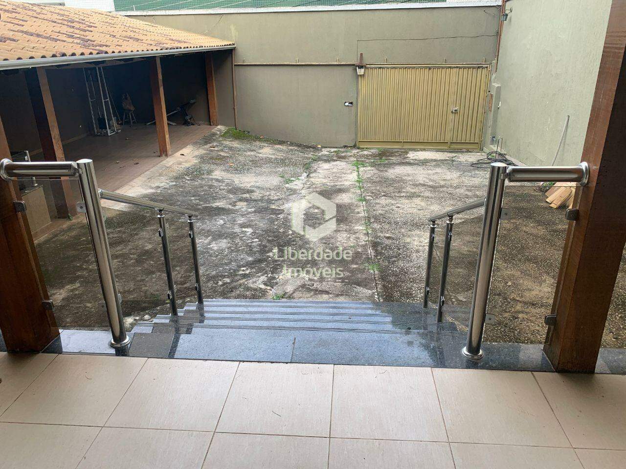 Casa à venda, 4 quartos no Caiçara.: 