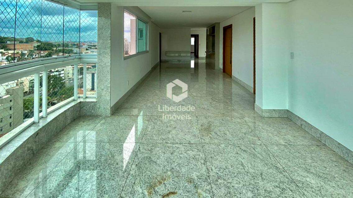 Apartamento à venda, 4 quartos no São Luiz.: 
