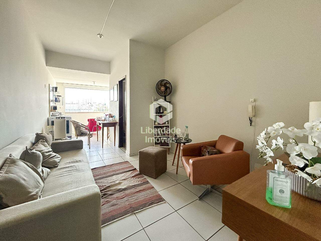 Sala à venda, no Padre Eustáquio.: 