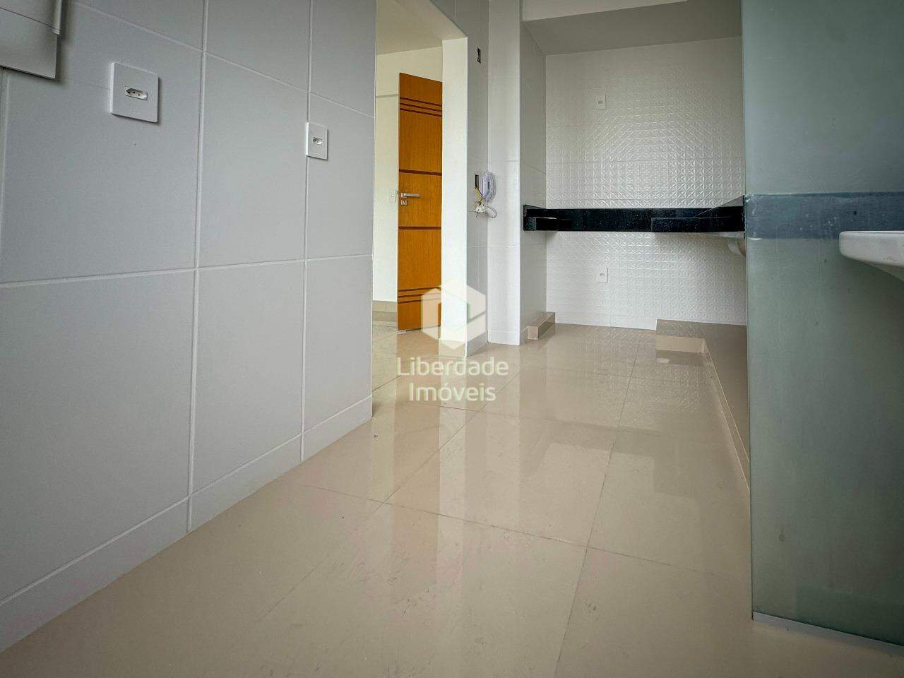 Apartamento à venda, 2 quartos no Carlos Prates.: 