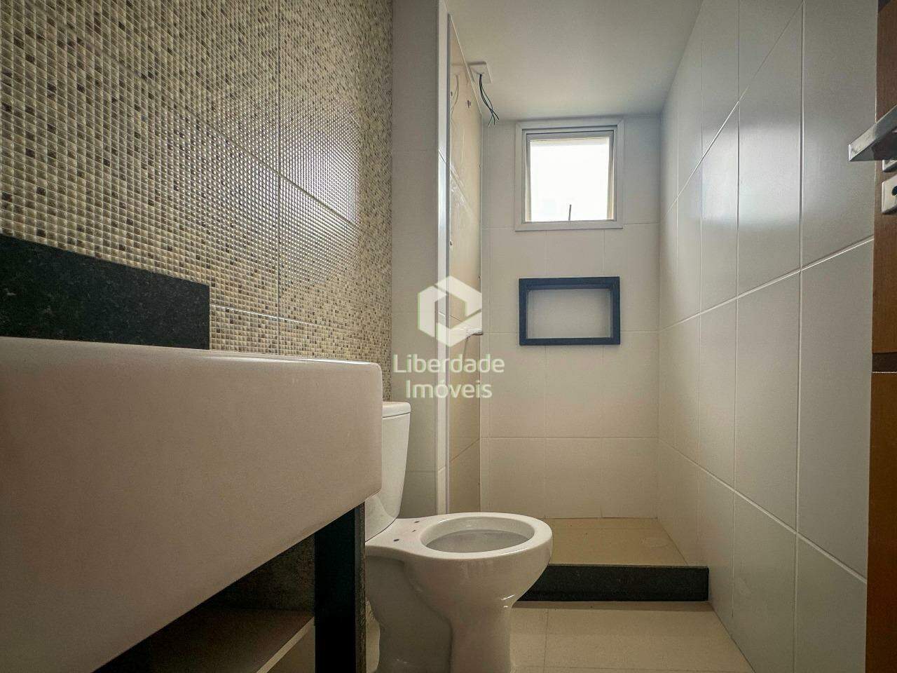Apartamento à venda, 2 quartos no Carlos Prates.: 