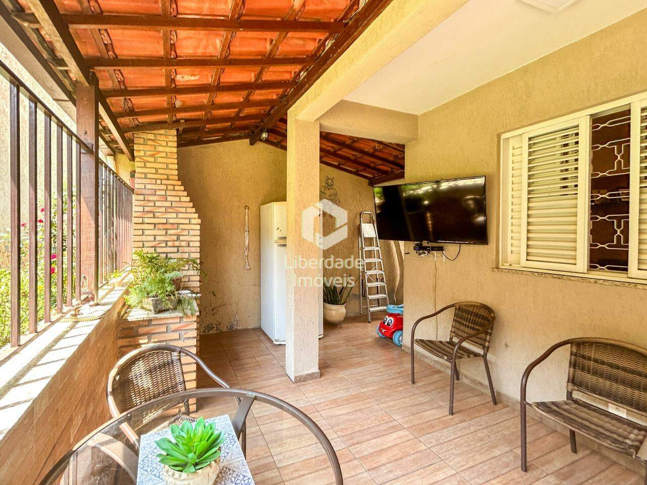 Casa à venda, 4 quartos no Caiçara.: 